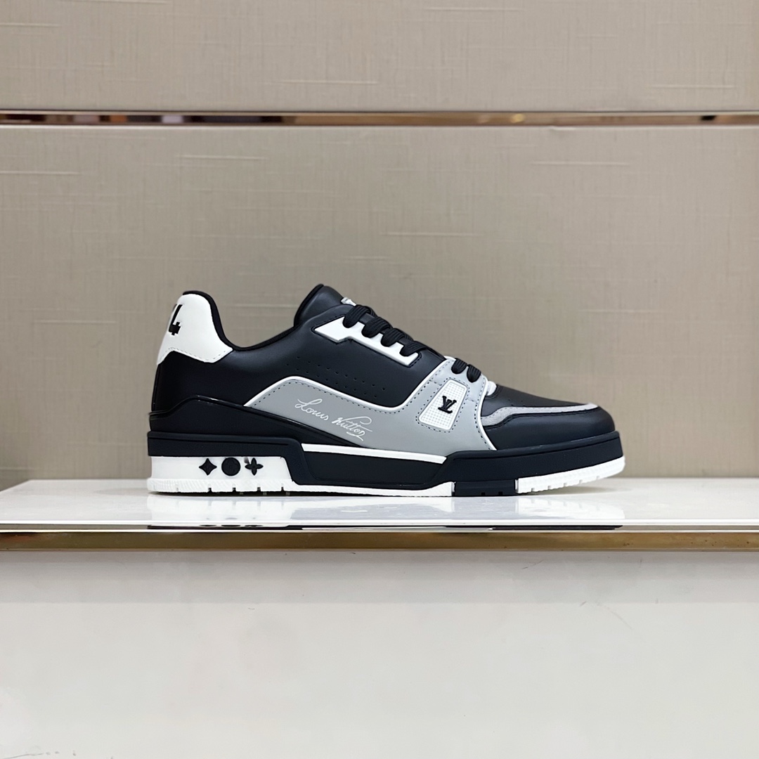 Louis Vuitton LV Trainer Sneaker  (Upon uk size)  1AAHS3 - DopestKickz