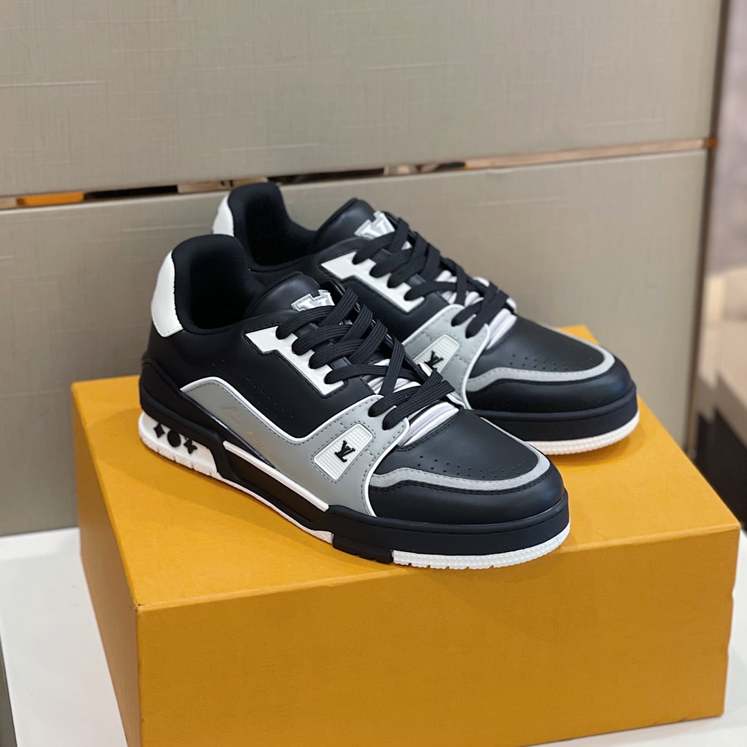 Louis Vuitton LV Trainer Sneaker  (Upon uk size)  1AAHS3 - DopestKickz