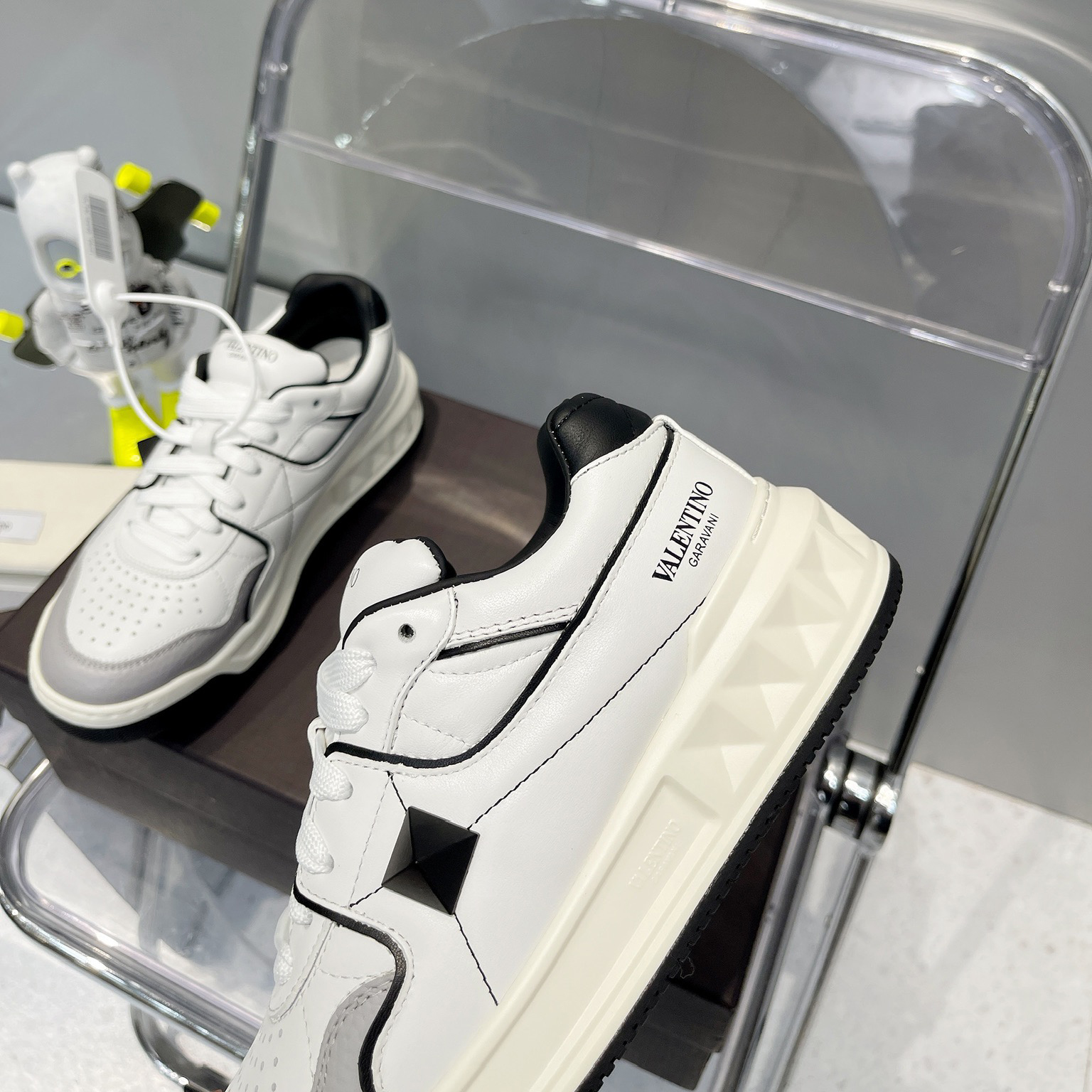 Valenti One Stud Low-Top Calfskin Sneaker - DopestKickz