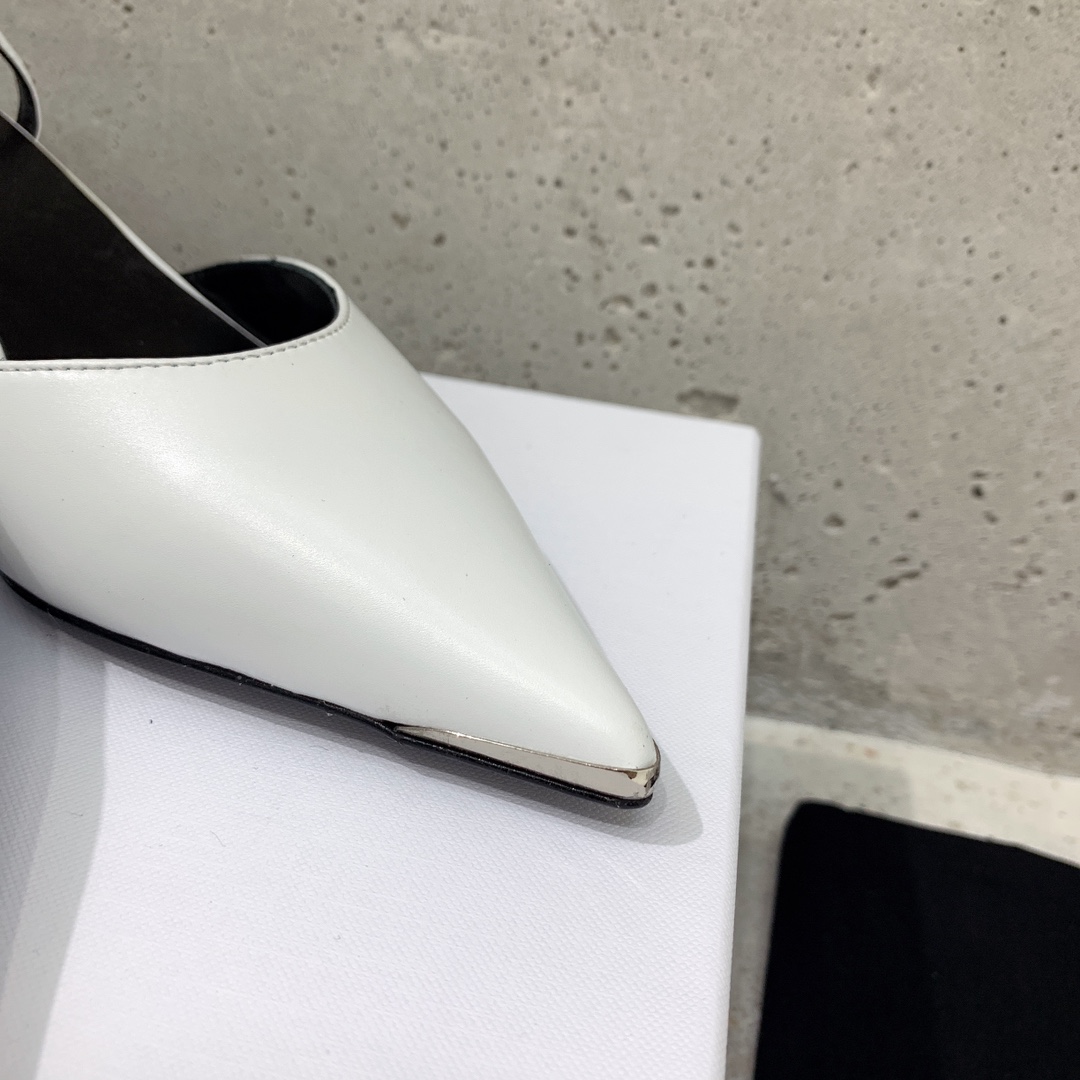 Celine Kitten With Metal Toe In Calfskin - DopestKickz