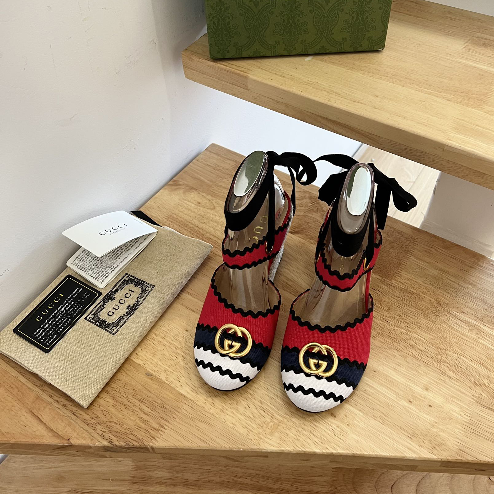 Gucci Women's Platform Espadrilles - DopestKickz
