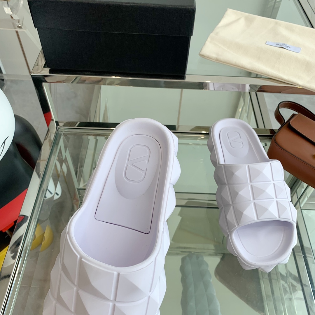 Valenti Roman Stud Turtle Slide Sandal In rubber - DopestKickz