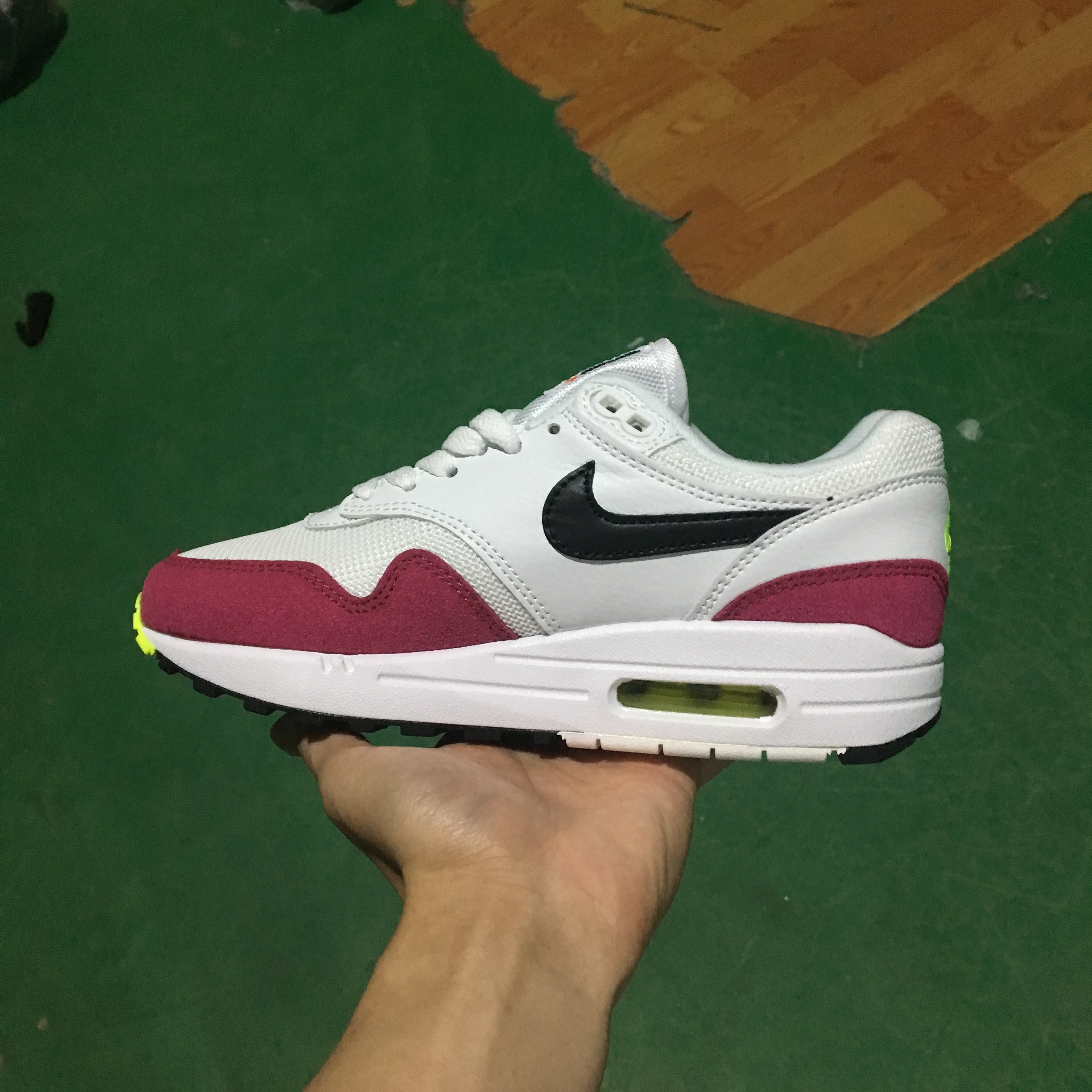 Nike Air Max 1 Premium Sneaker - DopestKickz