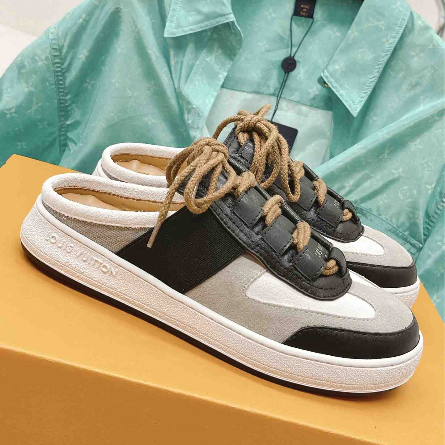 Louis Vuitton Lous Open Back Sneaker    1AAOO2 - DopestKickz