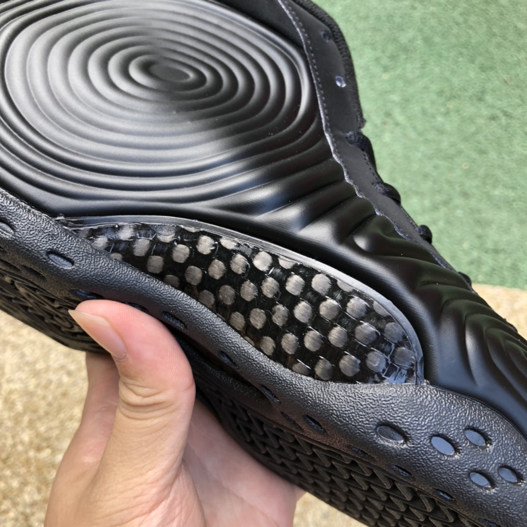 Nike Air Foamposite One CDG Sneakers     DJ7952-001 - DopestKickz