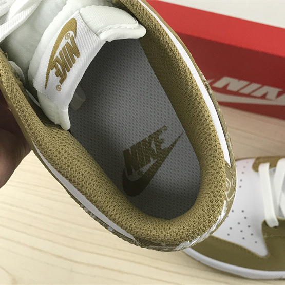Nike SB Dunk Low ESS “Barley Paisley” Sneaker     DH4401-104 - DopestKickz