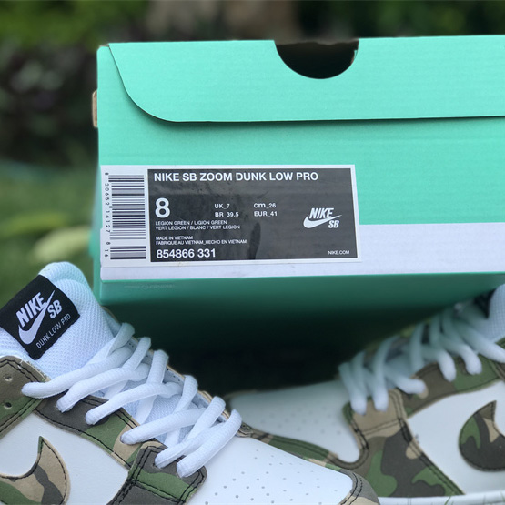 Nike SB Dunk Low Sneakers    854866-331 - DopestKickz