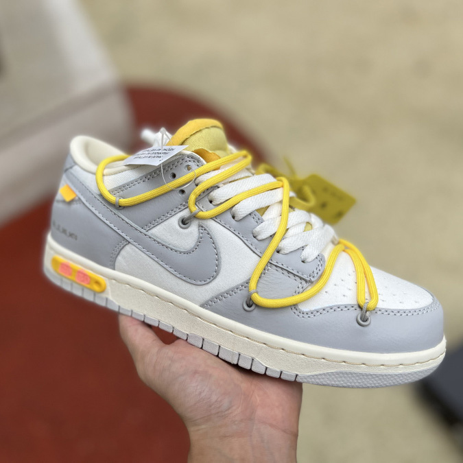 Nike Dunk Low Off-White Lot 29 Sneaker       DM1602-103 - DopestKickz