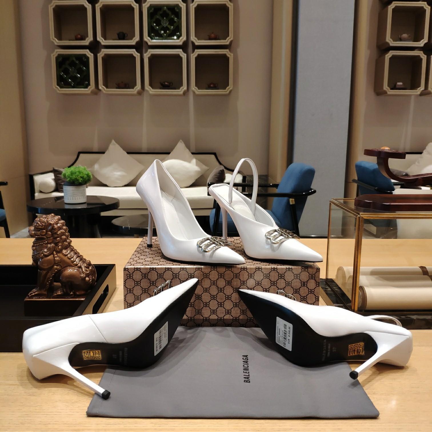 Balenciaga BB Leather Pumps - DopestKickz