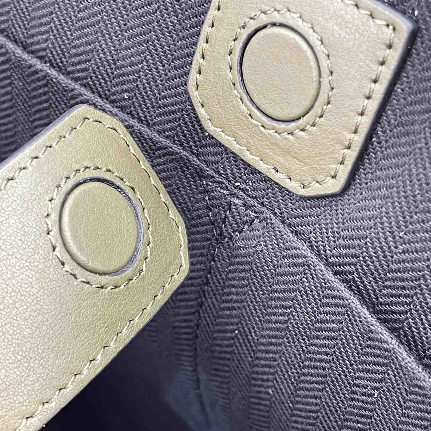 Loewe Buckle Horizontal Tote In Classic Calfskin(38.7-32.9-9.2cm) - DopestKickz