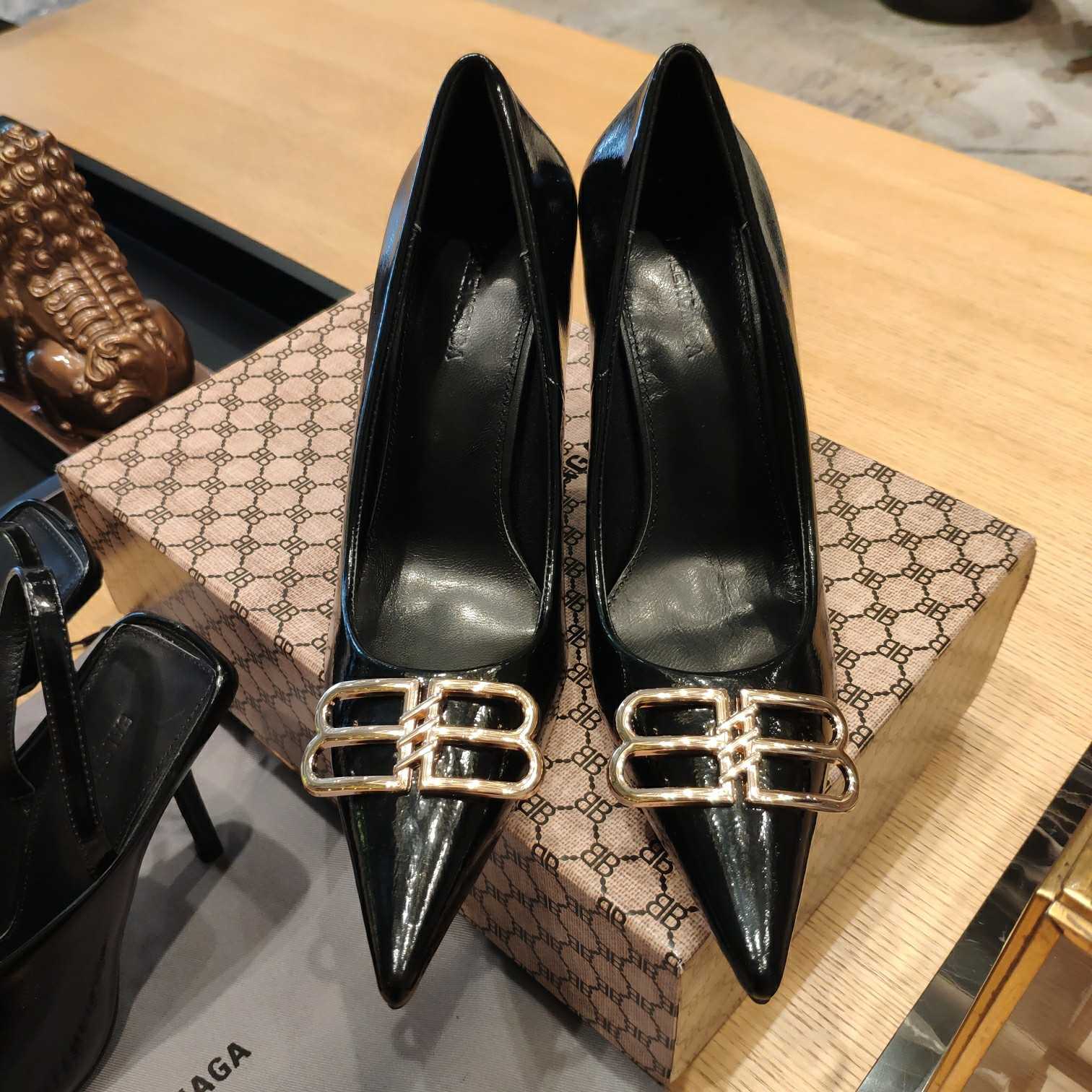 Balenciaga BB Leather Pumps - DopestKickz