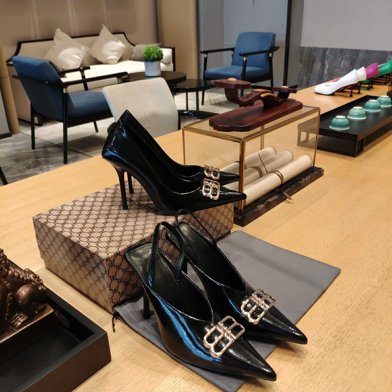 Balenciaga BB Leather Pumps - DopestKickz