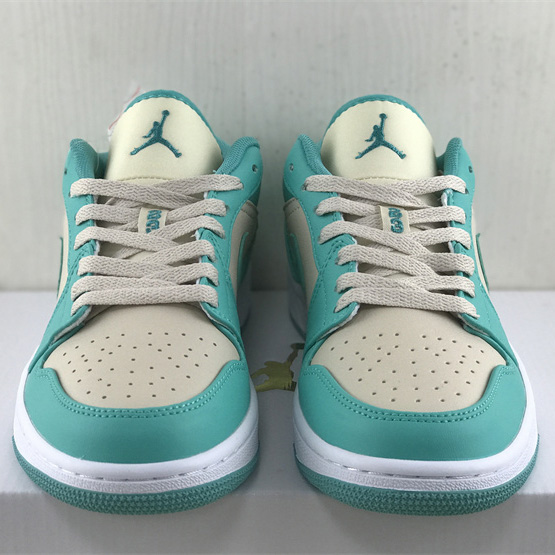 Air Jordan 1 Low Surface Sneaker    DC0774-131 - DopestKickz