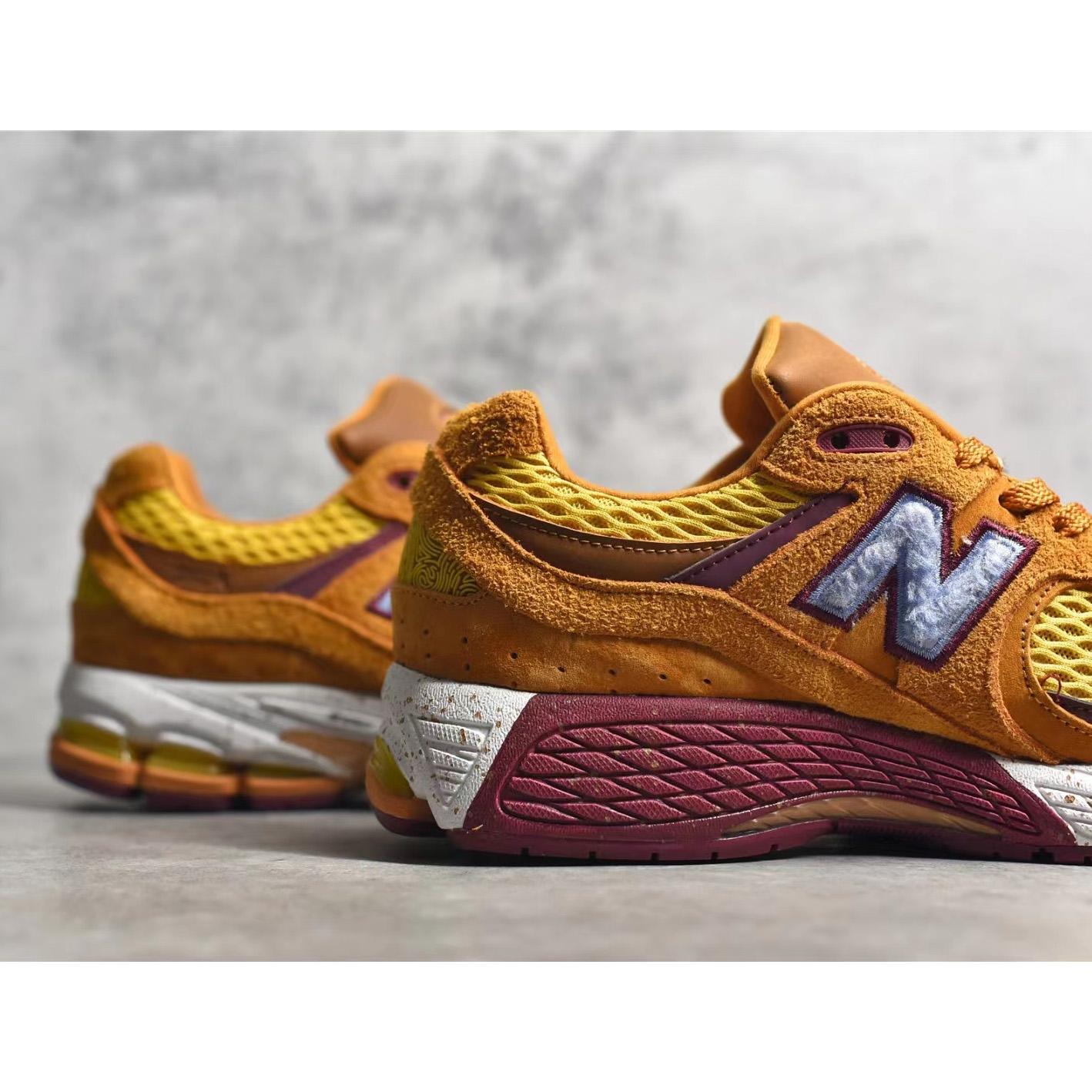 New Balance x SaleheBembury WL2002 Sneakers            - DopestKickz