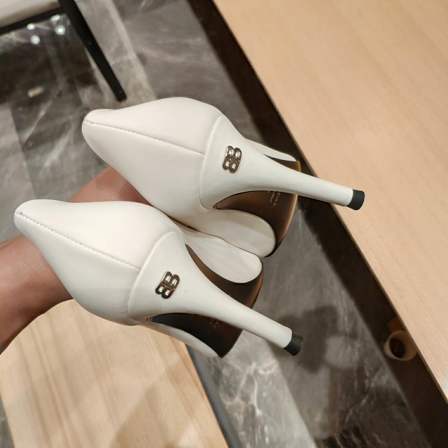 Balenciaga Odeon 90mm Pump  - DopestKickz