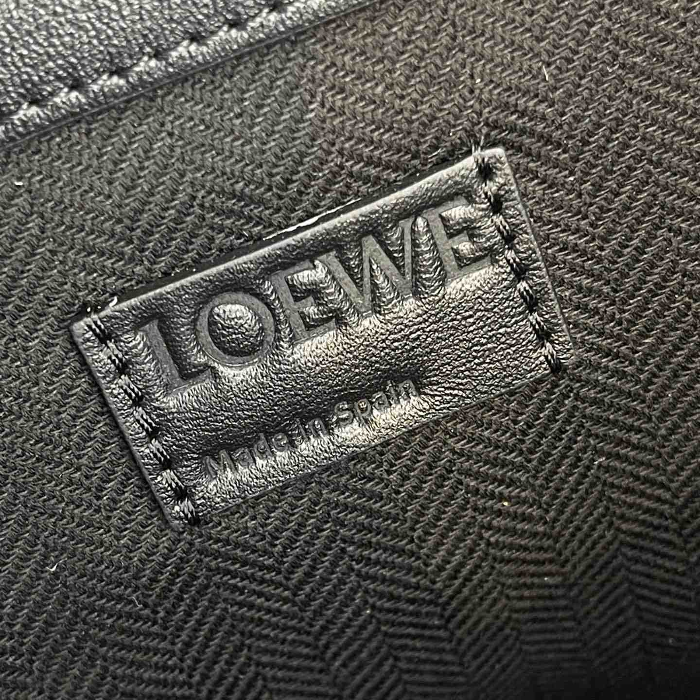 Loewe Buckle Horizontal Tote In Classic Calfskin(38.7-32.9-9.2cm) - DopestKickz