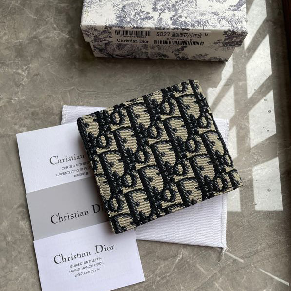Dior Compact Wallet(11.5-9.5CM) - DopestKickz