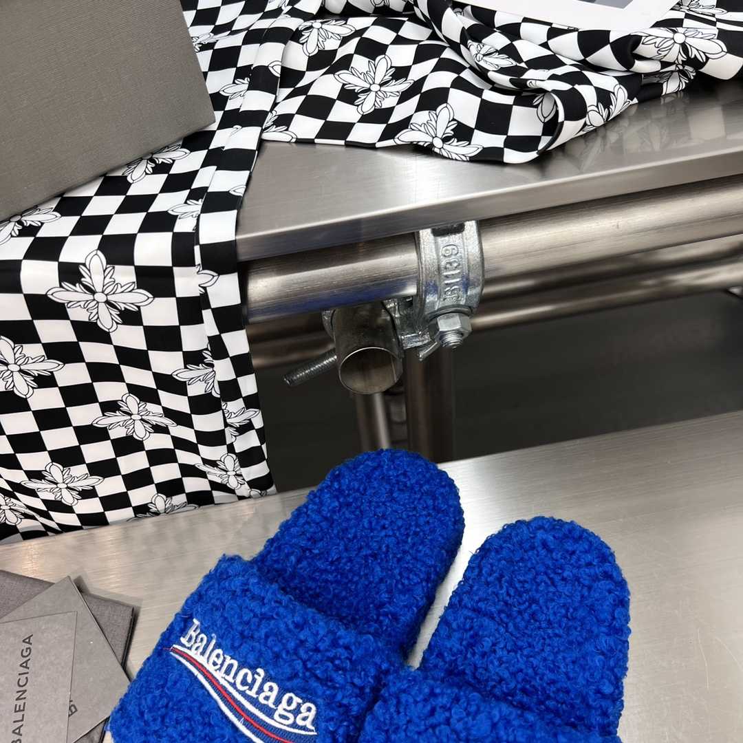 Balenciaga Furry Slide Sandal - DopestKickz