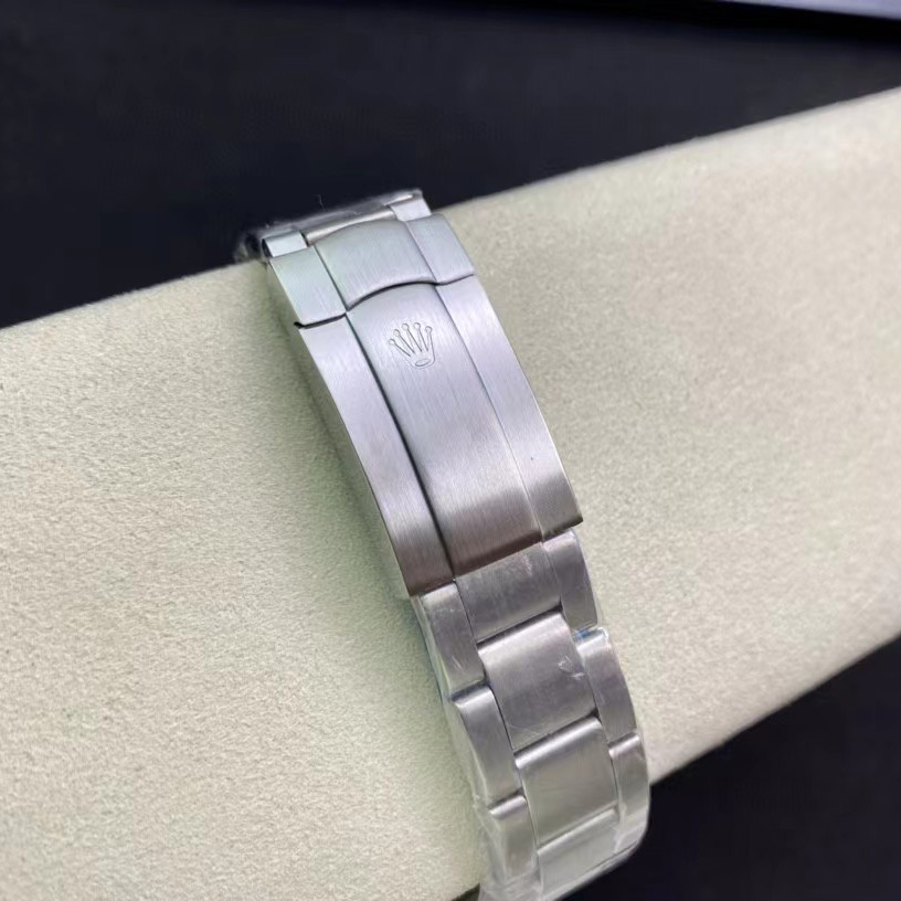 Rolex Watch  - DopestKickz