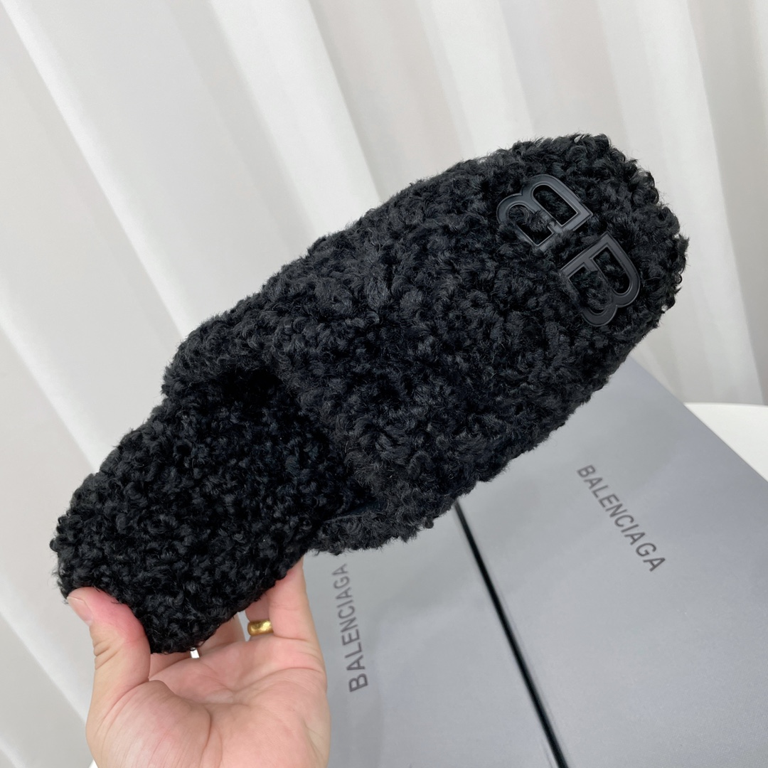 Balenciaga Cosy BB Mule In Black Fake Shearling - DopestKickz