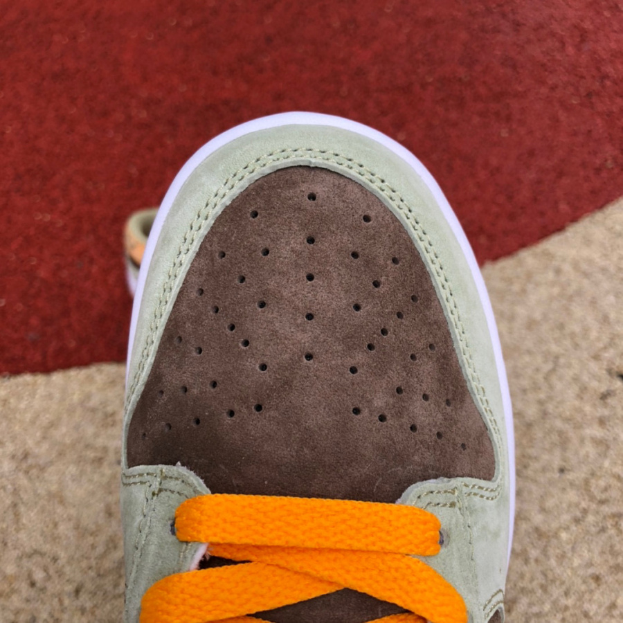 Nike Dunk Low“Dusty Olive ”Sneaker  DH5360-300 - DopestKickz
