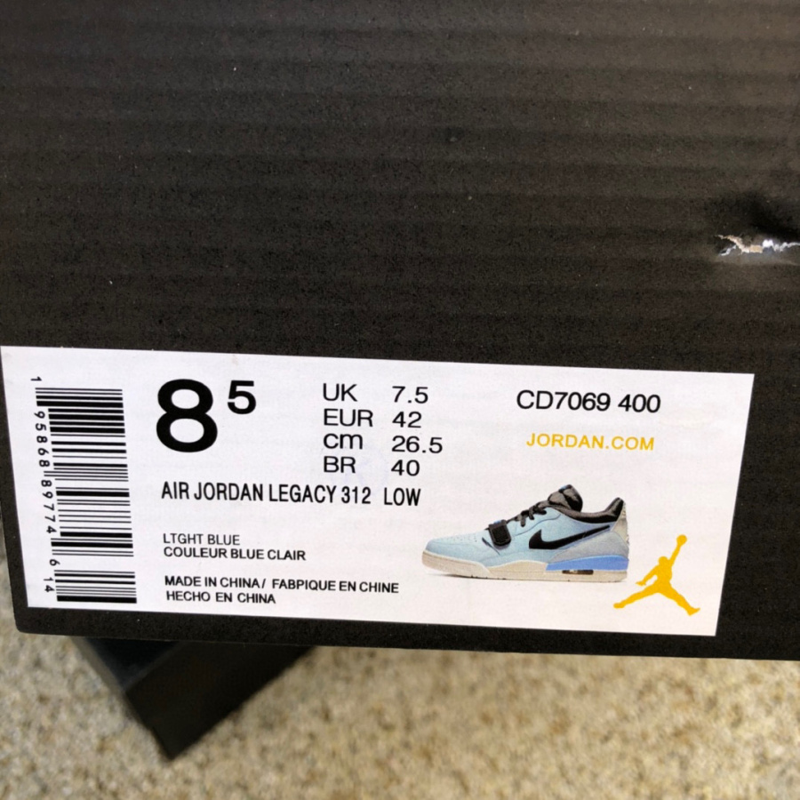Air Jordan AJ312 Low Sneaker      CD7069-400 - DopestKickz