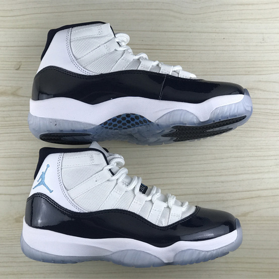 Air Jordan 11  Sneaker    378037-123 - DopestKickz