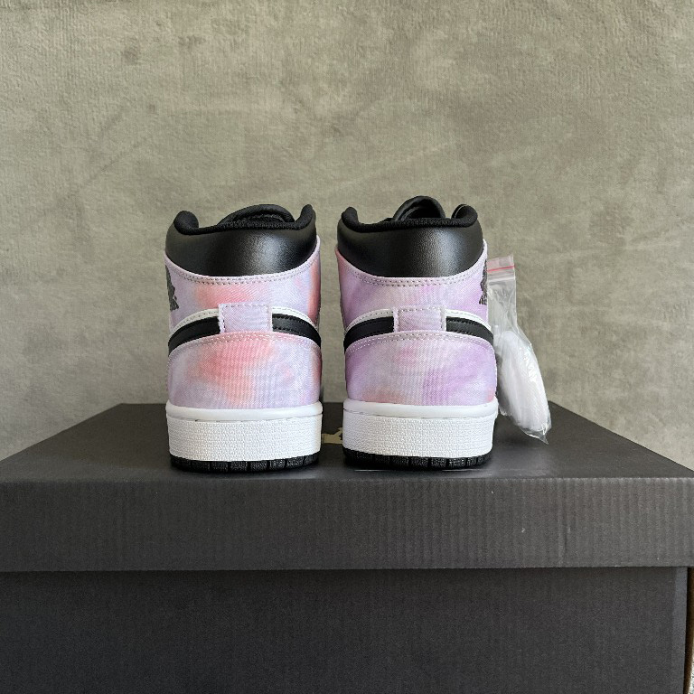 Air Jordan 1 Low AJ1 WH LV Sneaker   DM6216-001 - DopestKickz