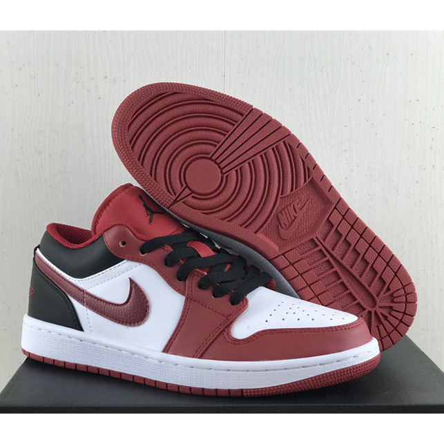 Air Jordan 1 Low Sneaker   553558-163  - DopestKickz