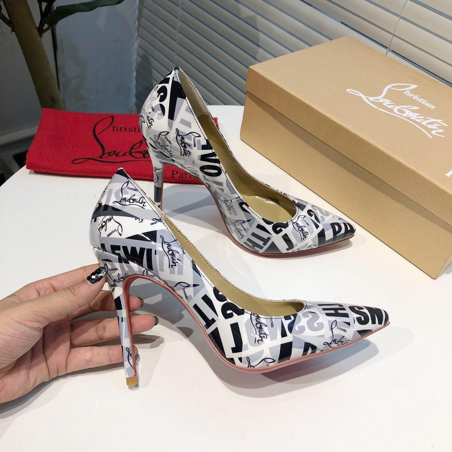 Christian Louboutin So Kate Pump   100mm - DopestKickz