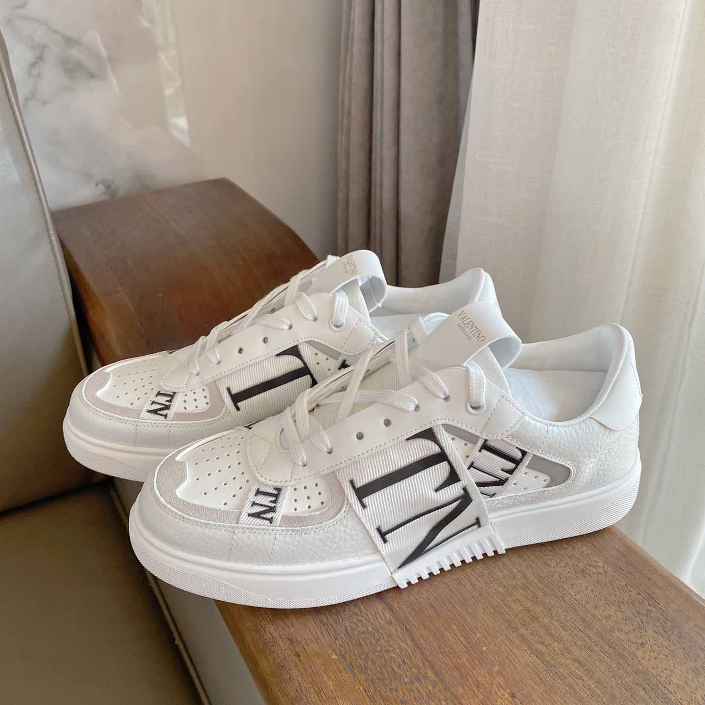 Valenti Low-Top Calfskin Vl7n Sneaker With Bands - DopestKickz