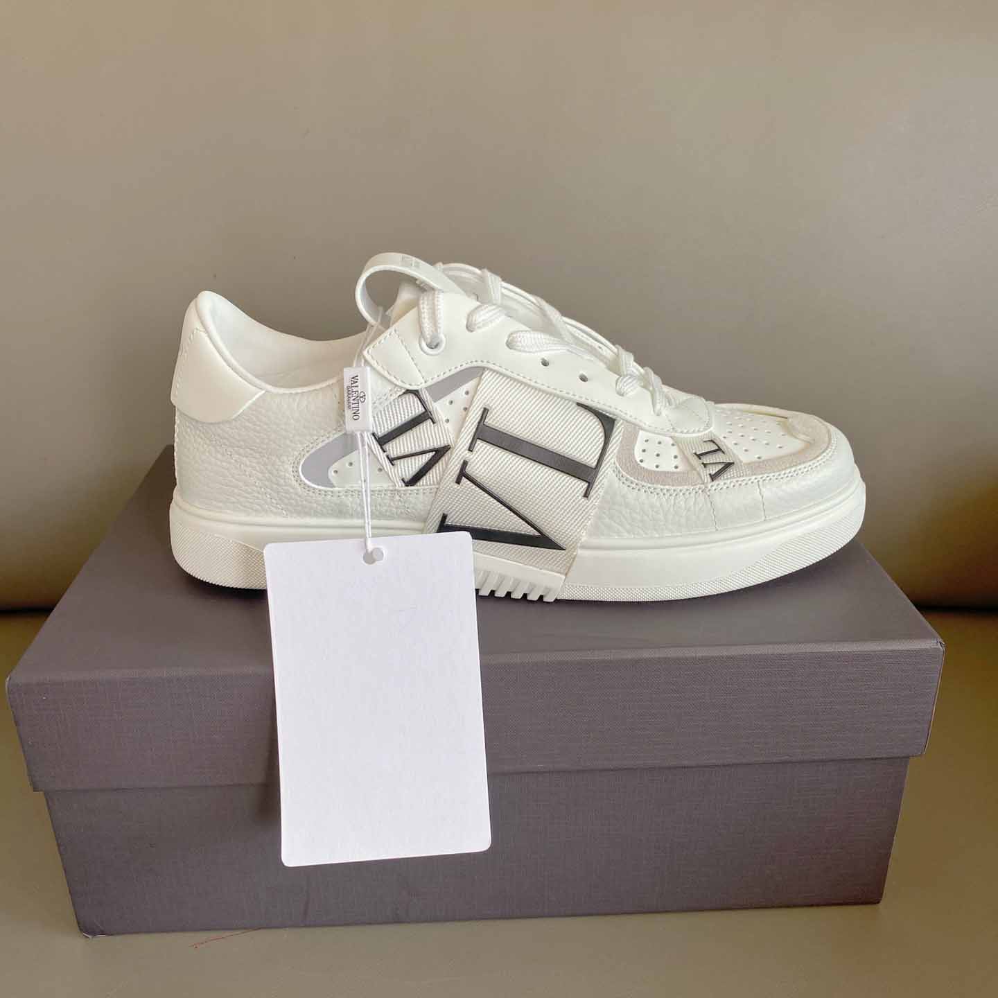 Valenti Low-Top Calfskin Vl7n Sneaker With Bands - DopestKickz