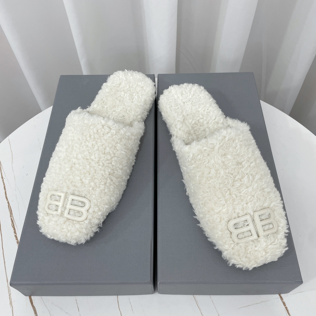 Balenciaga Cosy BB Mule In White Fake Shearling - DopestKickz
