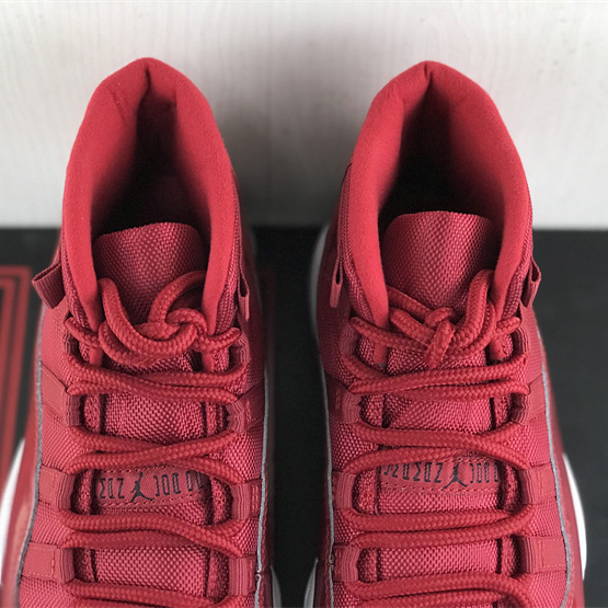 Air Jordan 11  Sneaker    378037-623  - DopestKickz