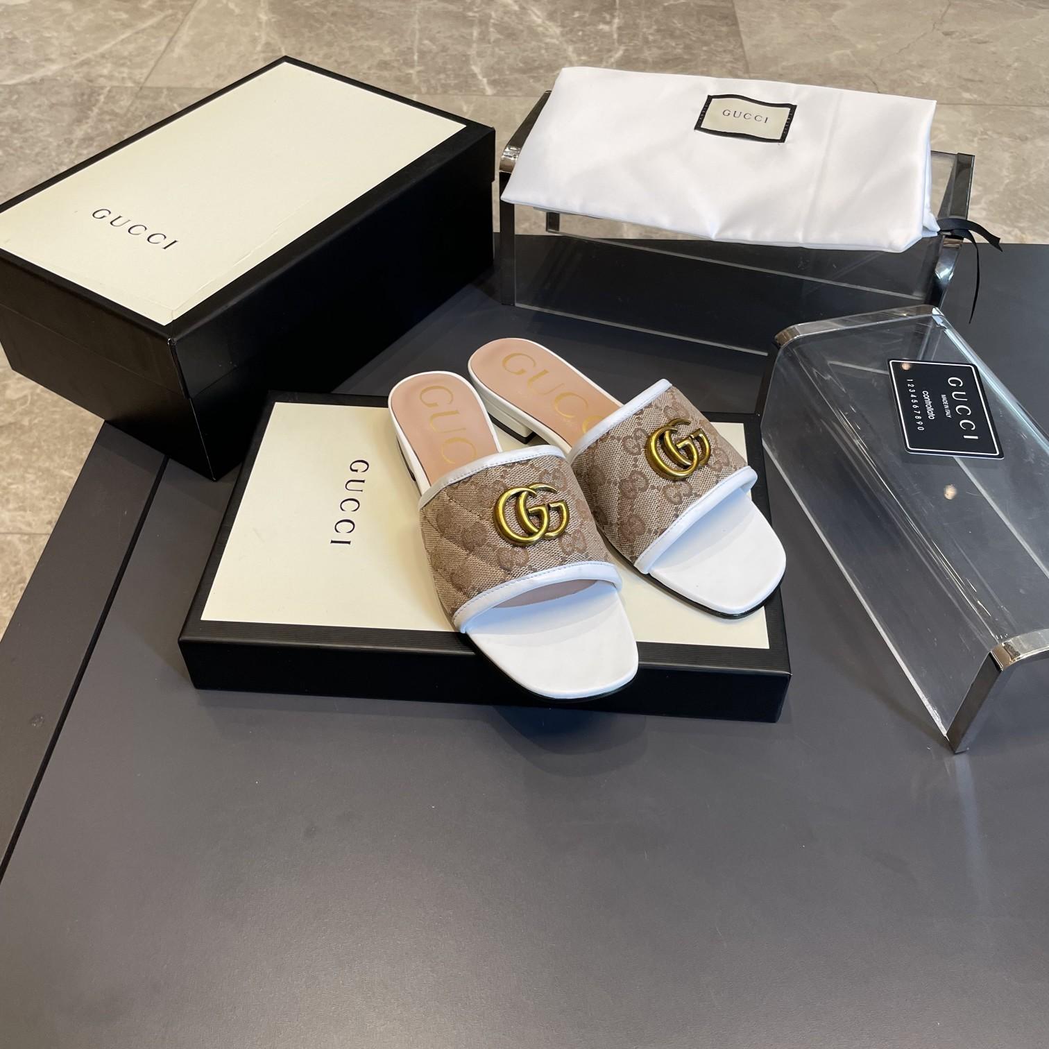 Gucci Women's slide sandal with Double G - DopestKickz