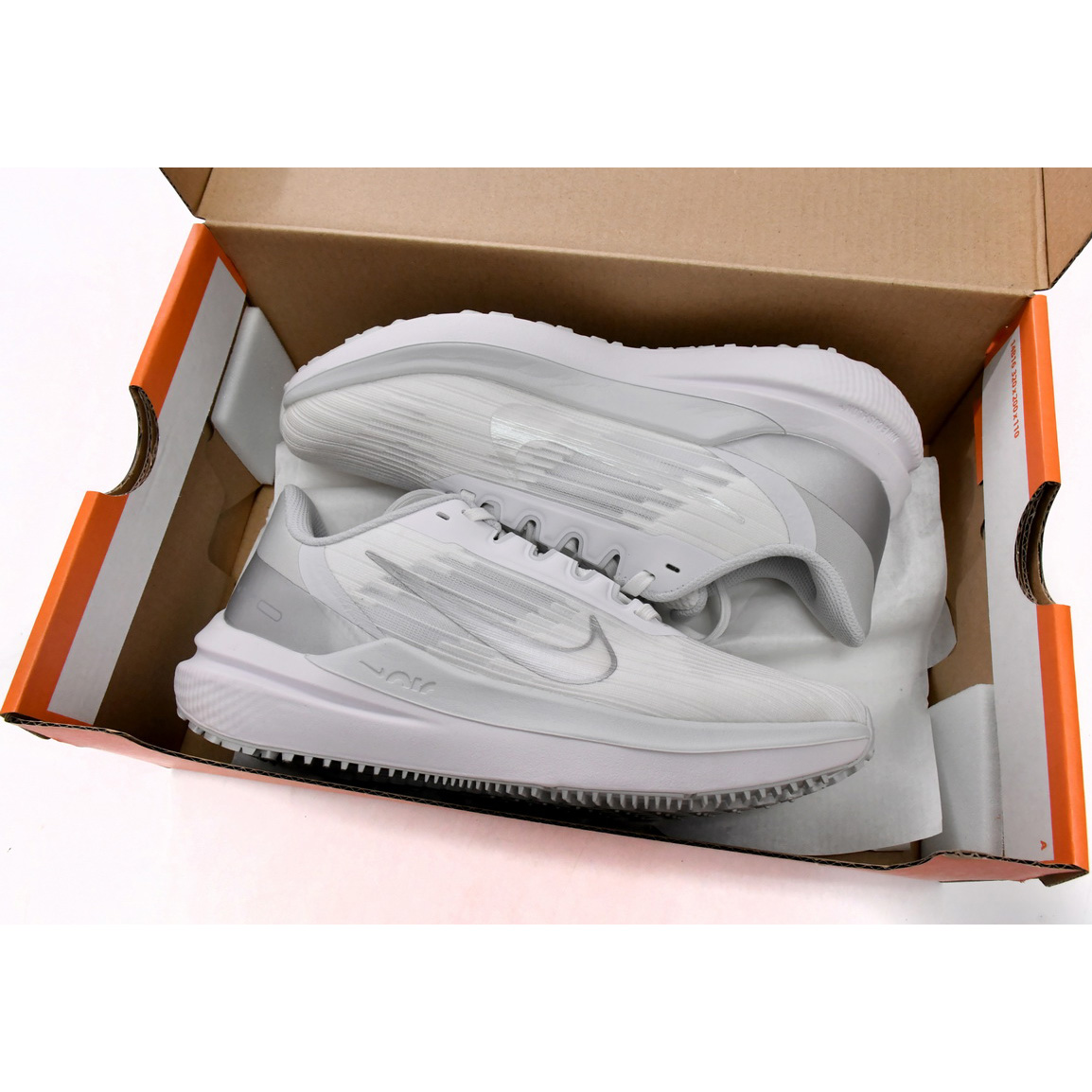 Nike Air Winflo 9 White Metallic Silver Sneaker   DD8686-100 - DopestKickz