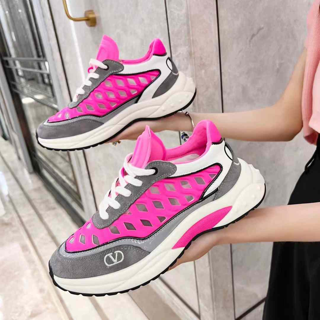 Valenti  Ready Go Runner Sneaker In Fabric And Leather - DopestKickz