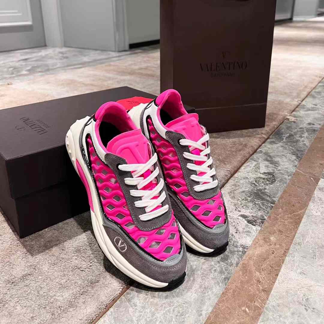 Valenti  Ready Go Runner Sneaker In Fabric And Leather - DopestKickz