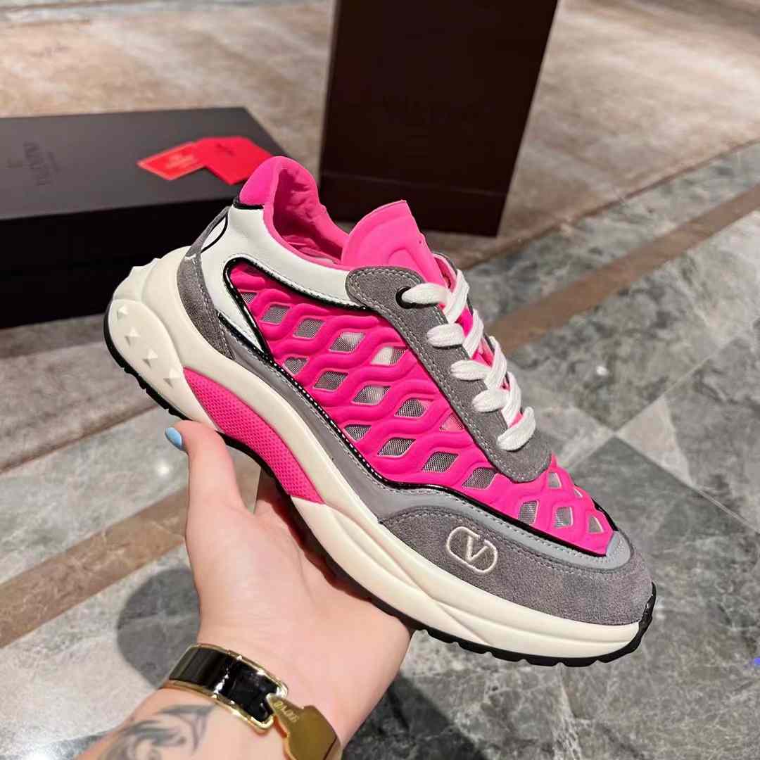 Valenti  Ready Go Runner Sneaker In Fabric And Leather - DopestKickz