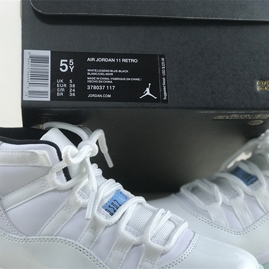 Air Jordan 11  Sneaker     378037-117 - DopestKickz