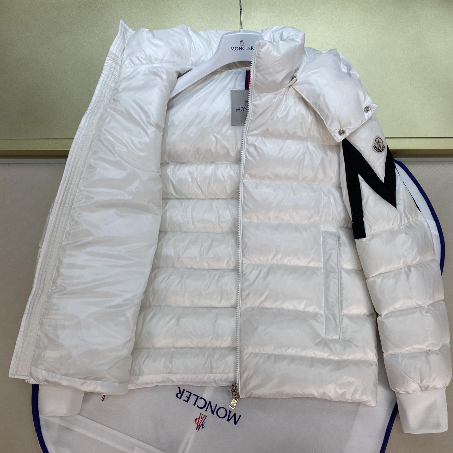 Moncler Corydale Short Down Jacket - DopestKickz