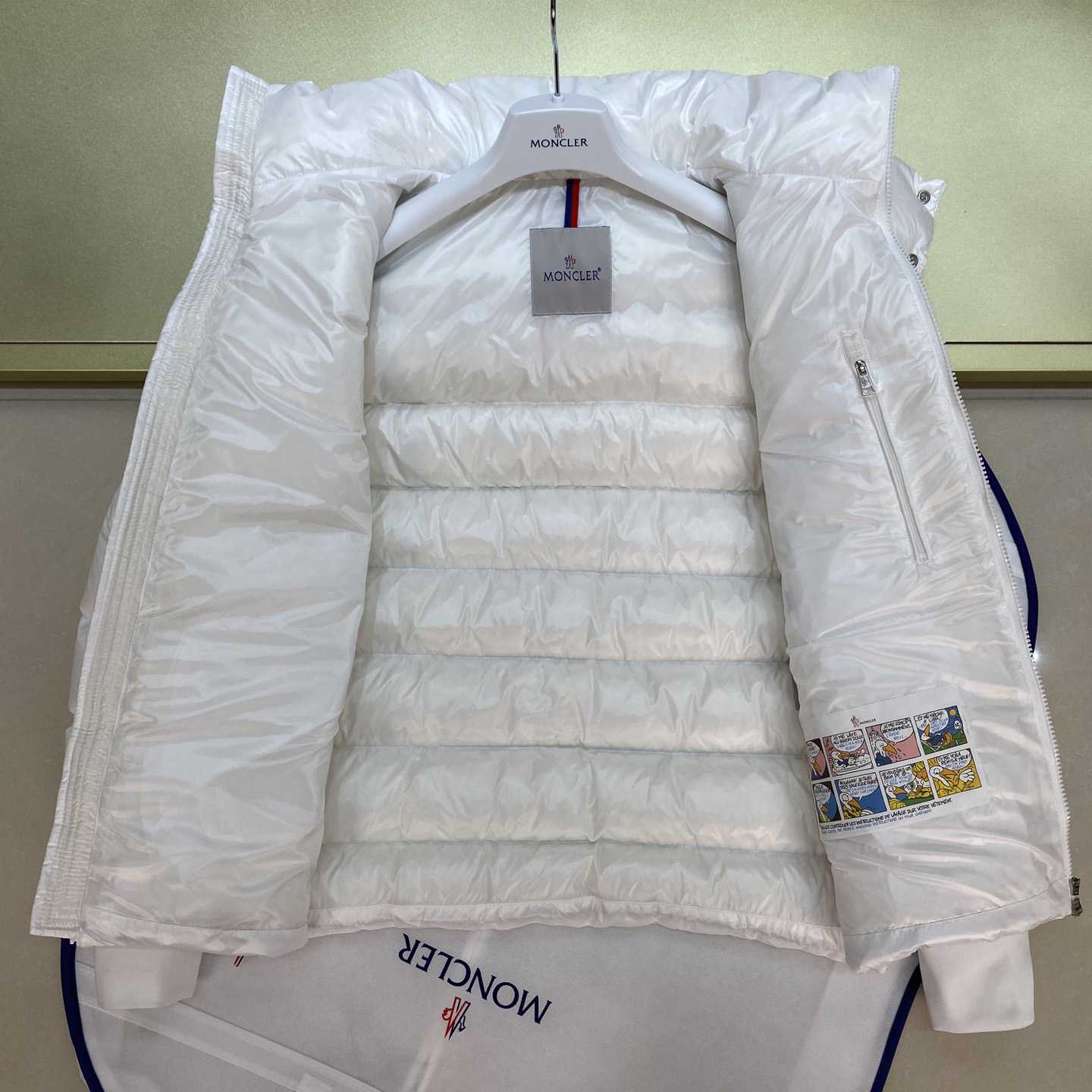 Moncler Corydale Short Down Jacket - DopestKickz