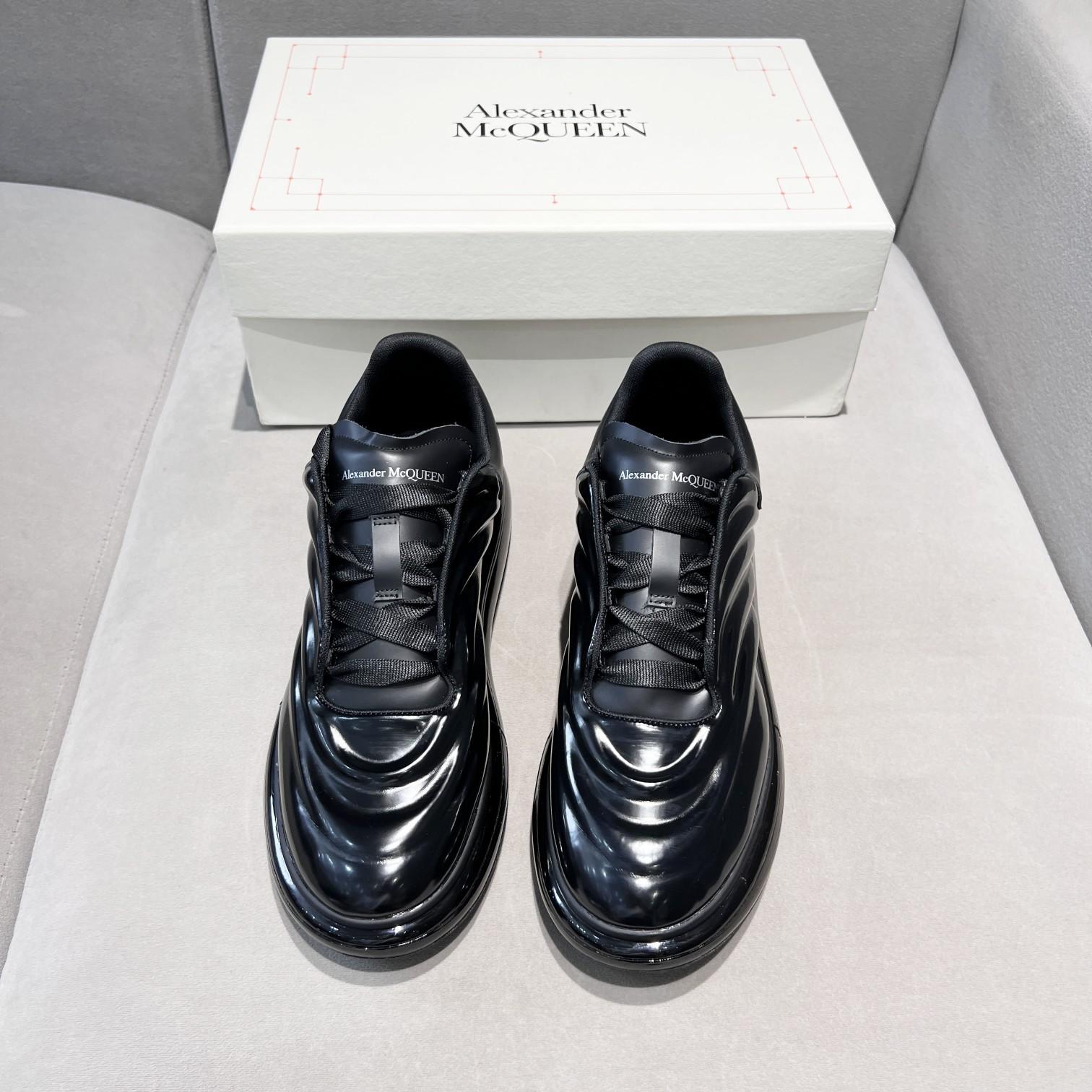 Alexander Mqueen Oversized Sneaker In Black - DopestKickz
