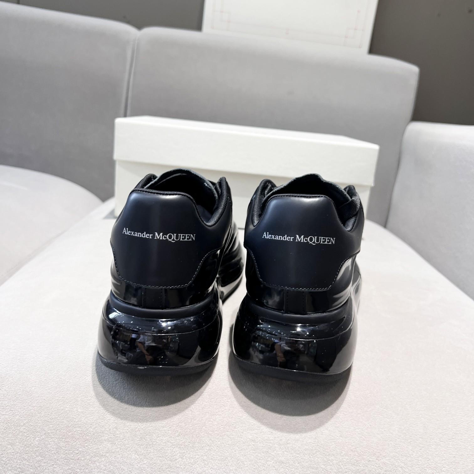 Alexander Mqueen Oversized Sneaker In Black - DopestKickz