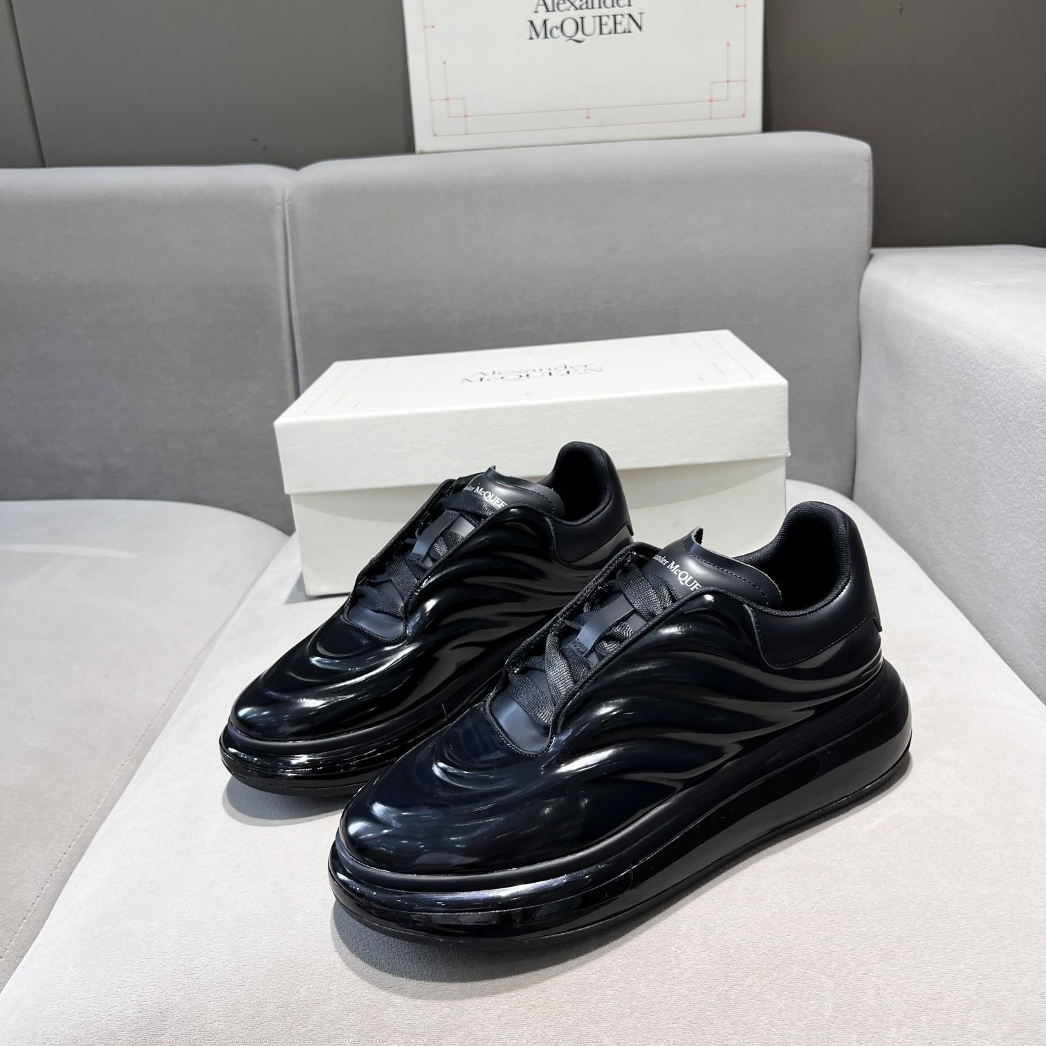 Alexander Mqueen Oversized Sneaker In Black - DopestKickz