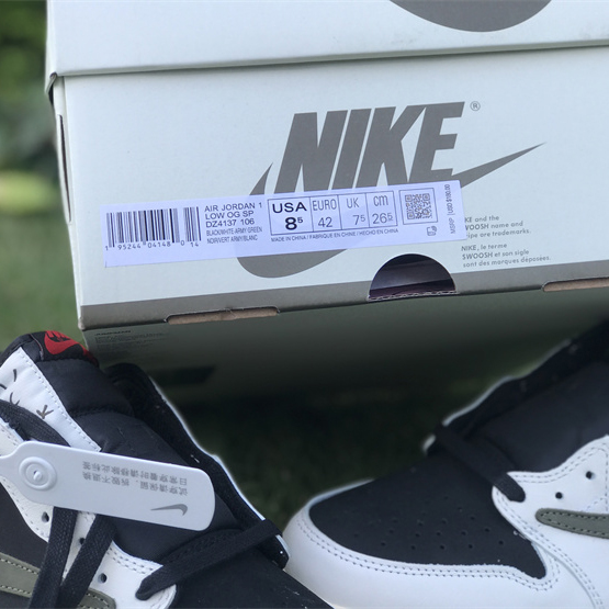 Travis Scott x Air Jordan 1 Low WMNS Sneaker   DZ4137-106 - DopestKickz