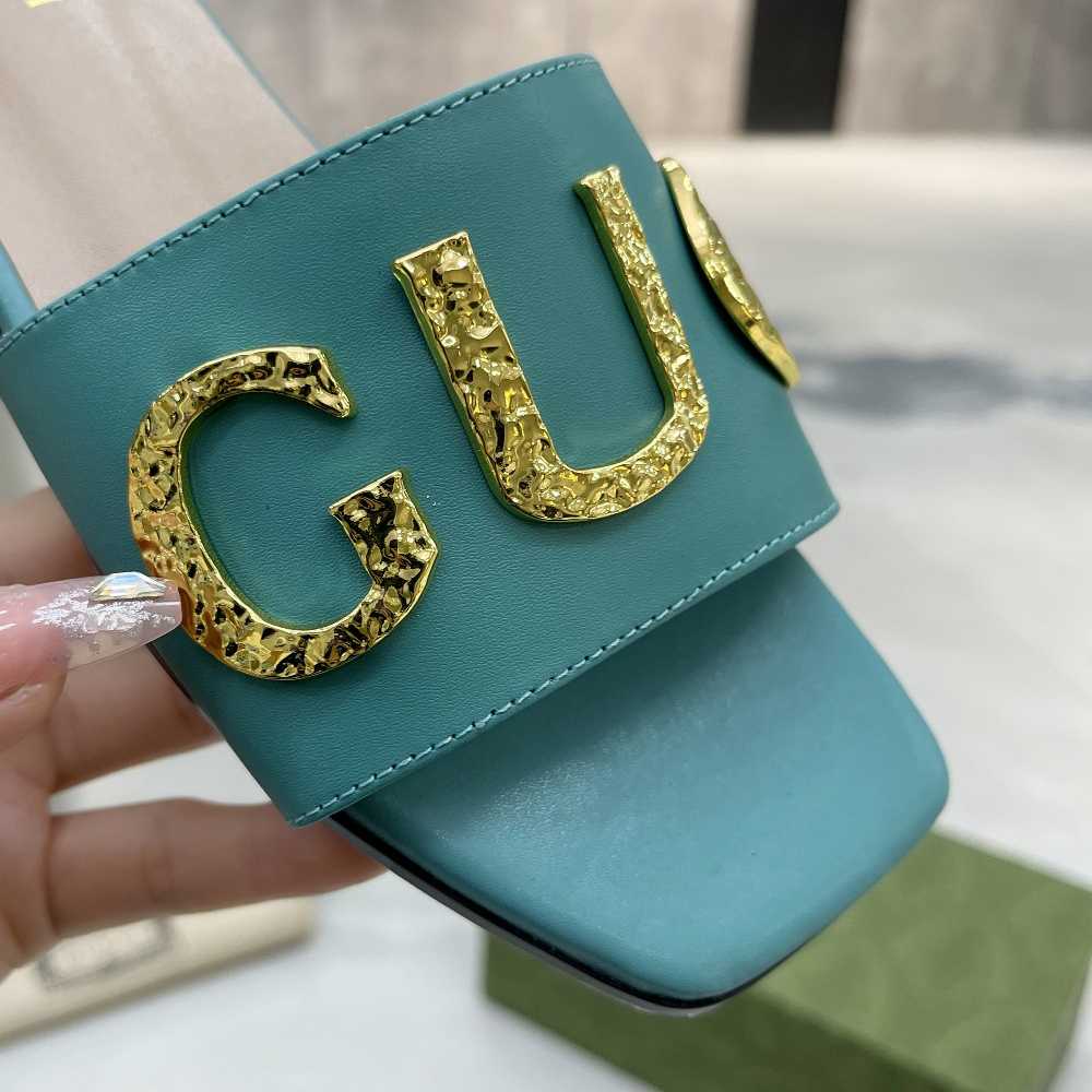 Gucci Women's 'Gucci' Slide Sandal - DopestKickz