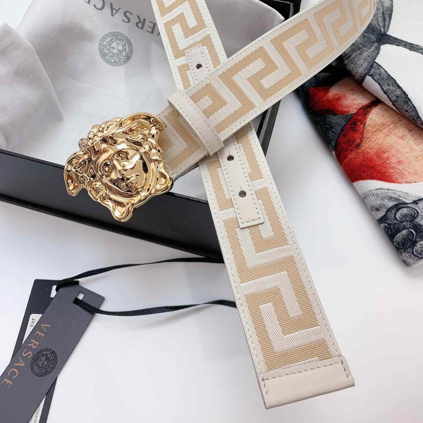 Versace Le Medusa Belt - DopestKickz