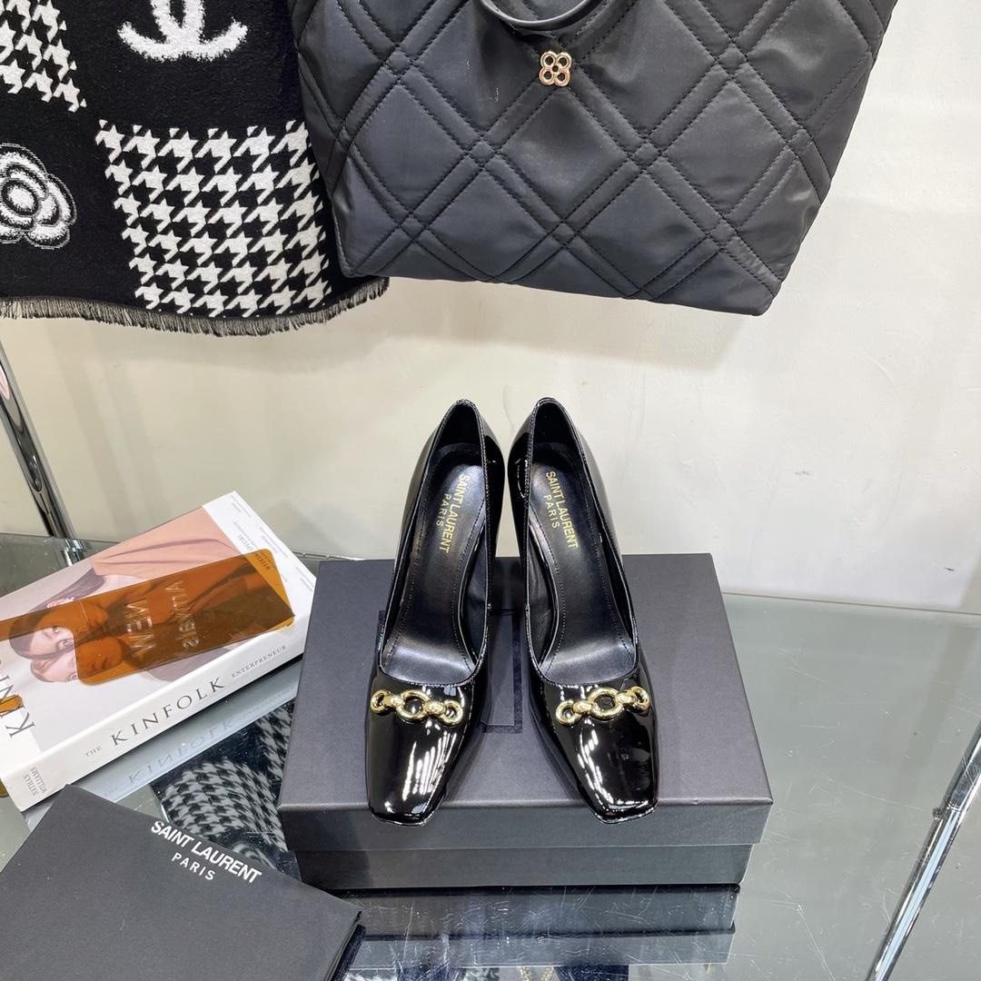 Saint Laurent Severine Pumps In Patent Leather - DopestKickz