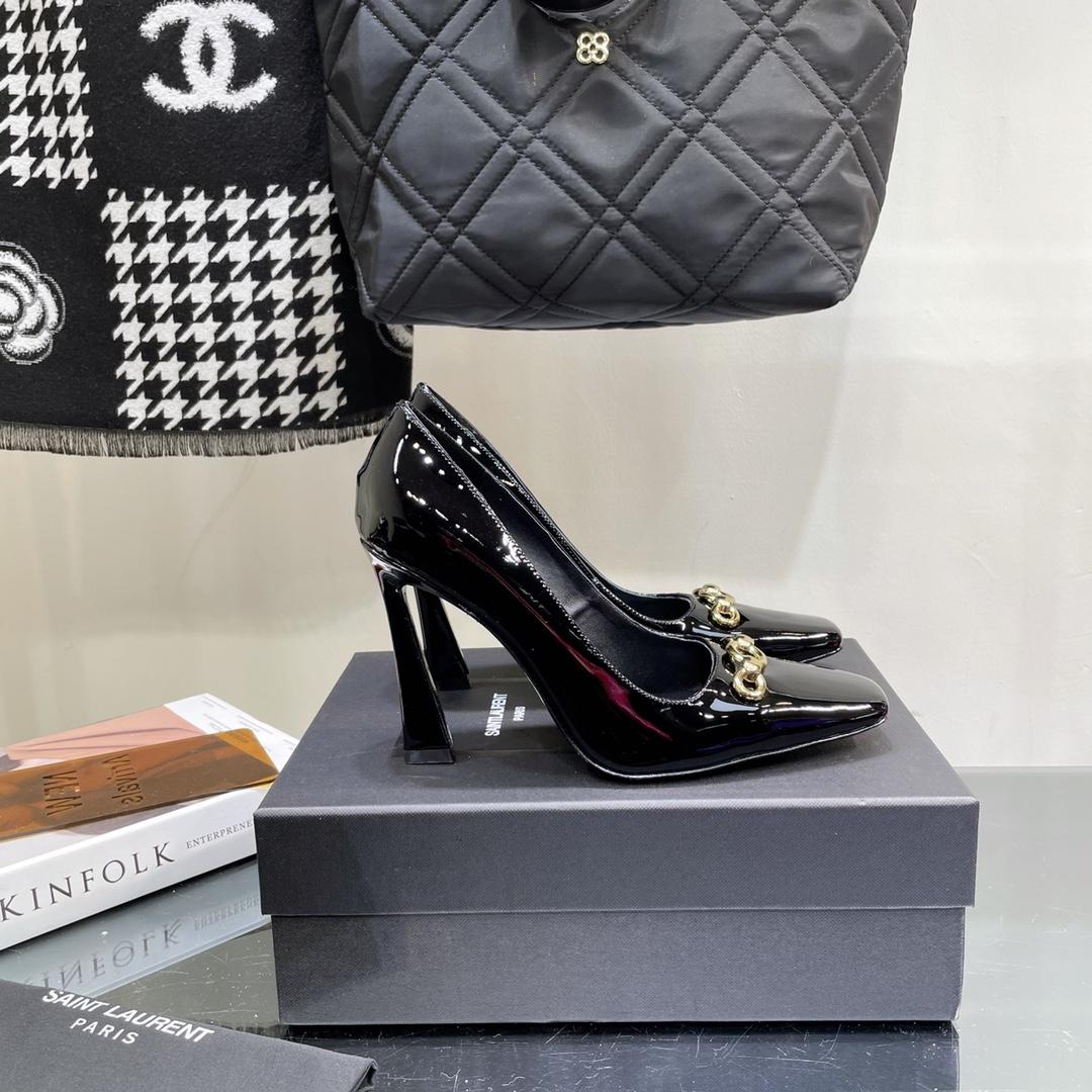 Saint Laurent Severine Pumps In Patent Leather - DopestKickz